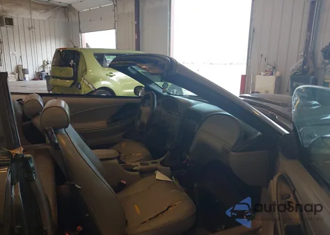 2003 Ford Mustang z USA, uszkodzony, nr VIN 1FAFP44413F347452